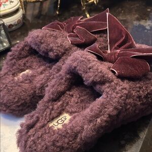 New UGG Purple Fuzzy Slippers with Velvet Bow